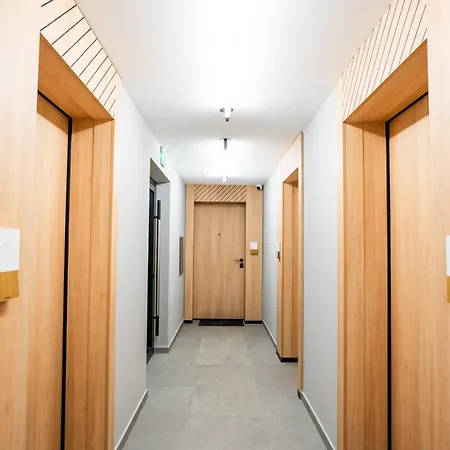 Stylish In Center Appartement